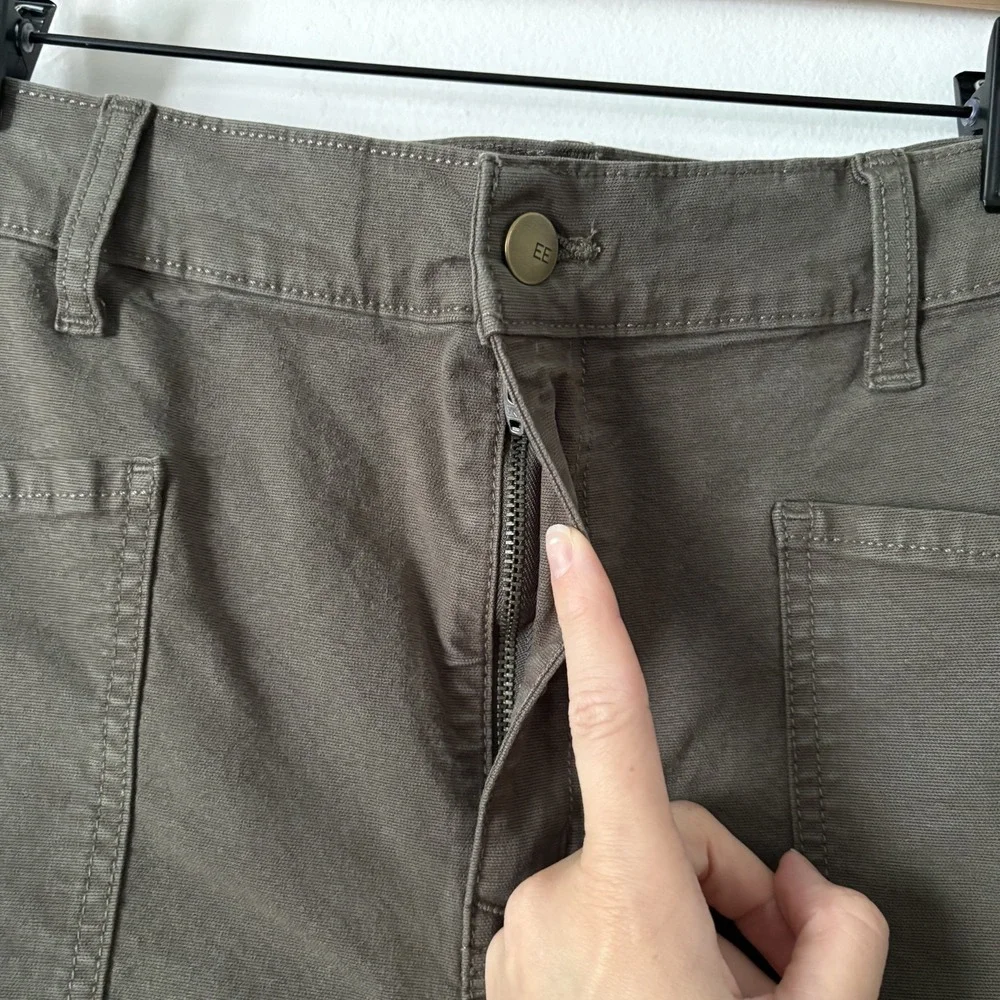 Evereve Emerson Barrel Leg Ankle Pants Olive Green Size 30 Cotton Stretch Casual